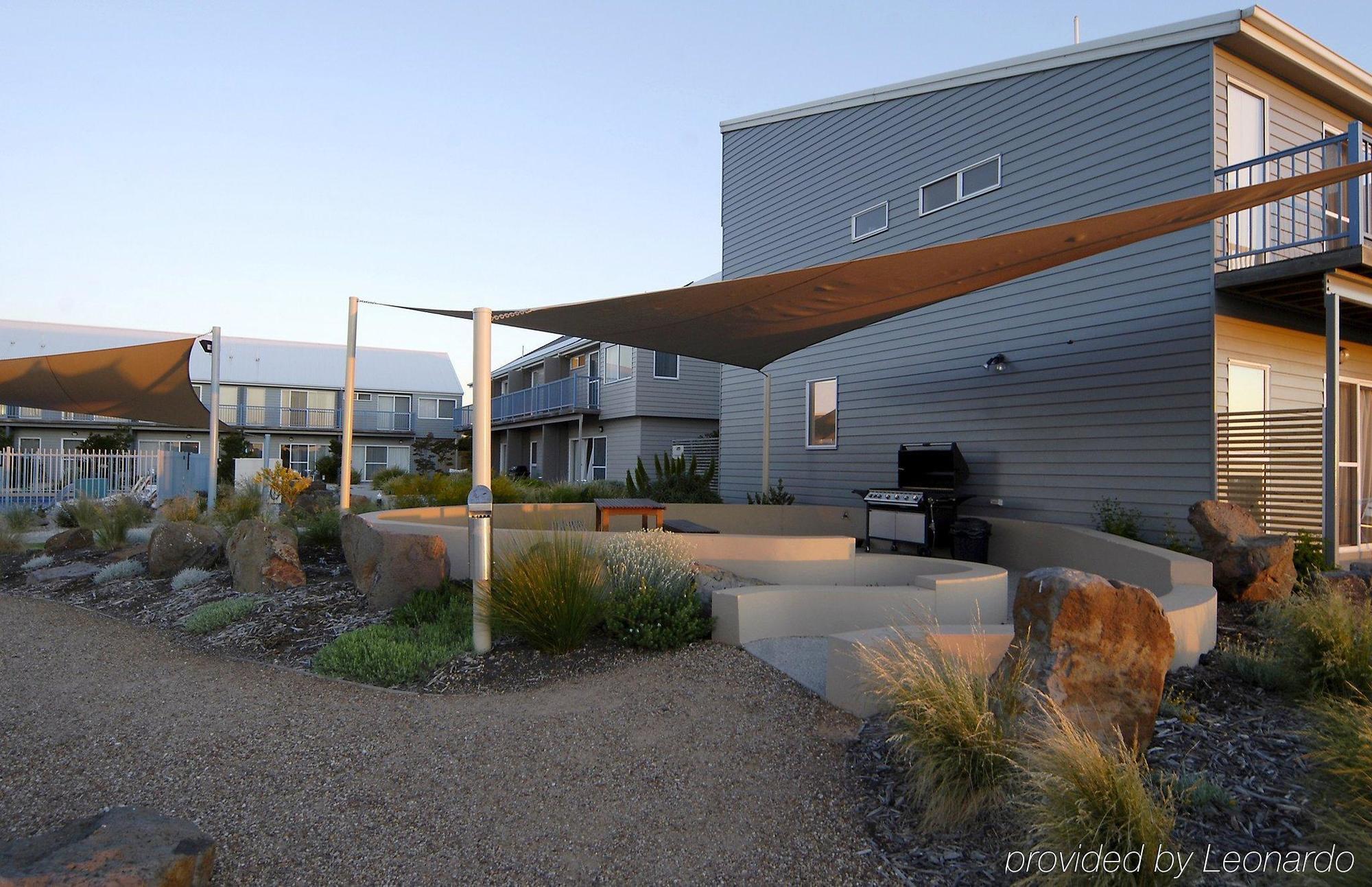 Aparthotel Quest Williamstown North Exterior foto
